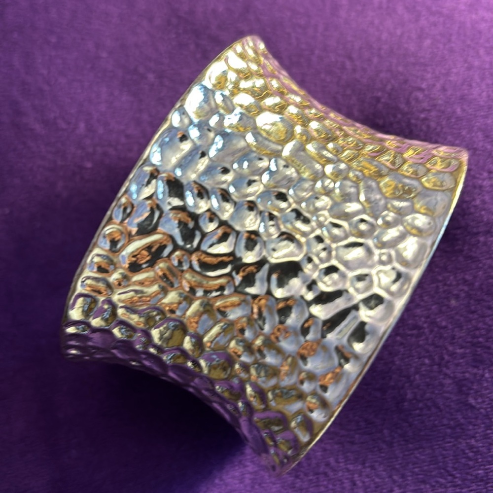Textured Silver Bangle - Picture 4 of 5